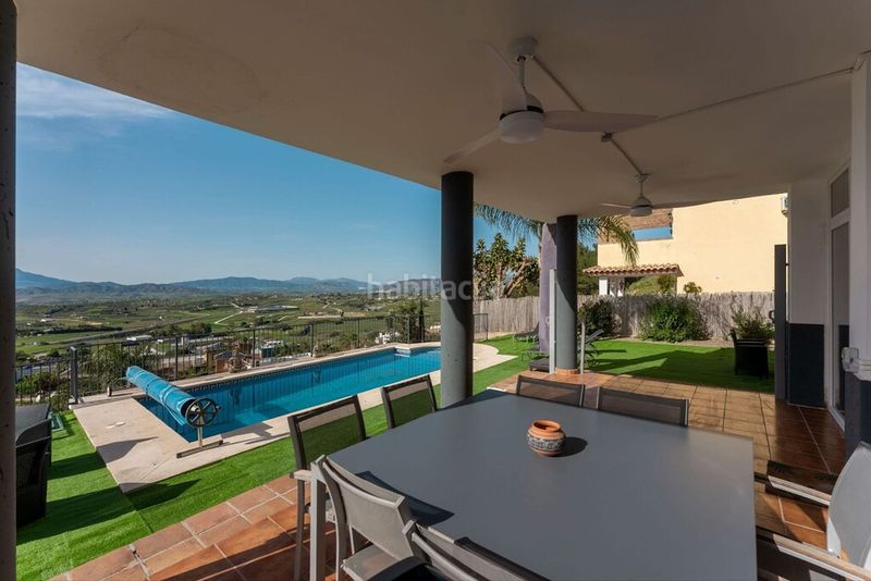 Foto b6a5dfc3-201e-4ab2-9b51-be835d51ea44. Xalet amb aparcament piscina a Coín