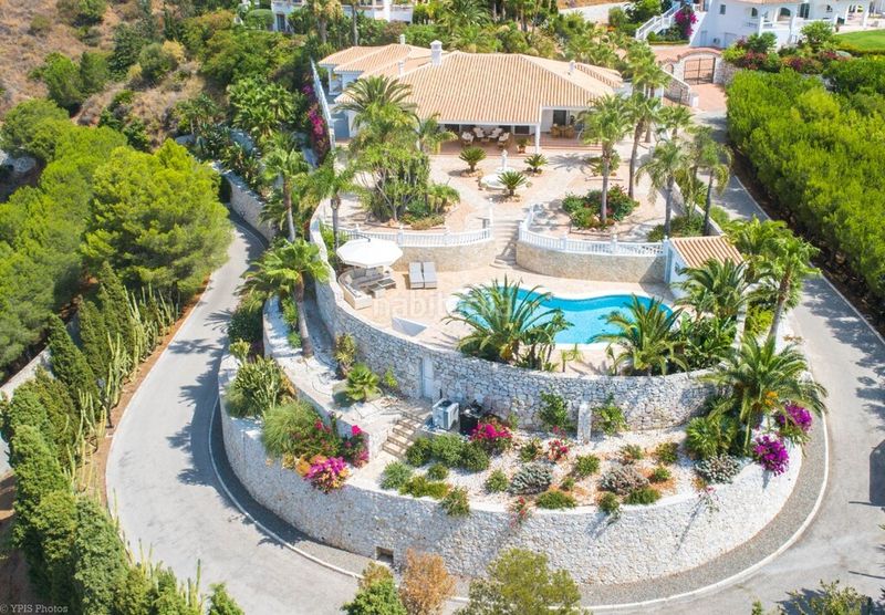 Foto 77c22456-90a4-4876-a004-1ee61b4cc309. Xalet amb calefacció aparcament piscina a Valtocado - La Alquería - La Atalaya Mijas