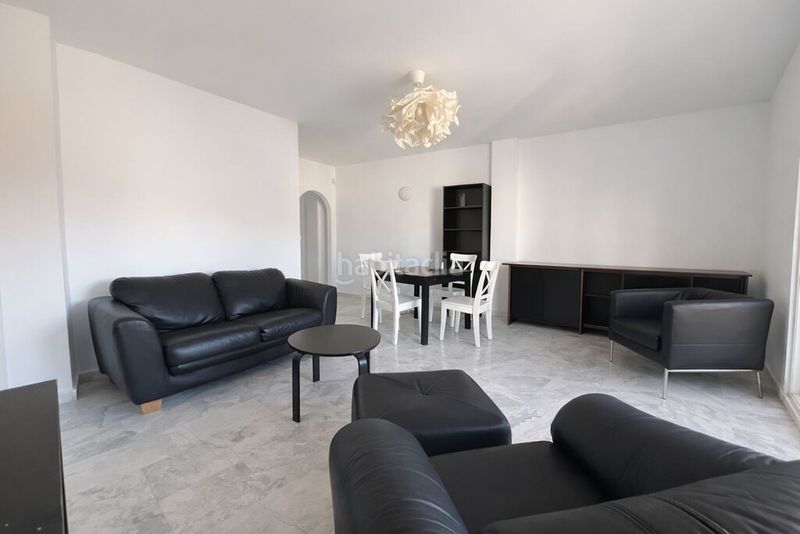 Foto 4318e1be-70d9-45f5-baba-62383ddcd64d. Apartment with parking pool in Montemar Torremolinos