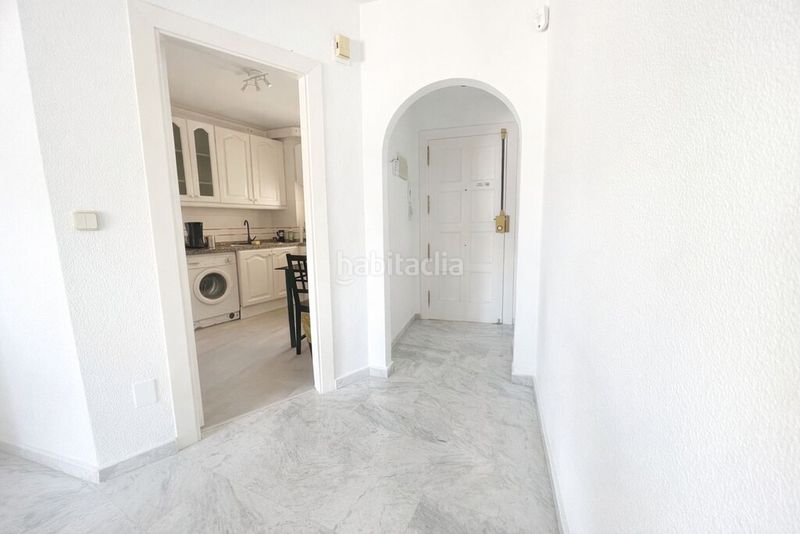 Foto 603a7103-2f67-4dd0-87bc-c3357136de39. Apartment with parking pool in Montemar Torremolinos