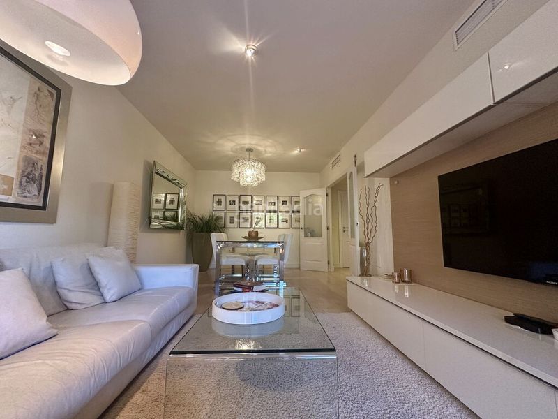 Foto 04a47143-3af5-43a3-98ff-2cce391e0798. Apartament amb calefacció aparcament piscina a La Carolina - Guadalpín Marbella
