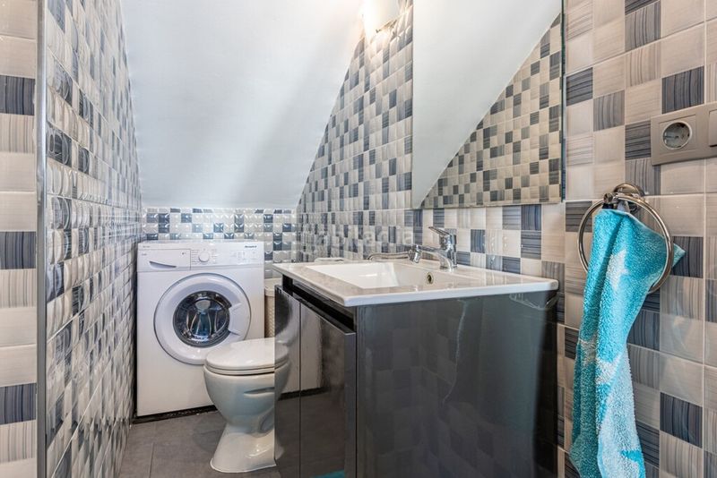 Foto df5efdae-9b05-47d4-87dd-3d2be2578141. Casa aparellada amb piscina a reserva de Marbella Marbella