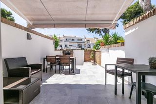 Casa aparellada a Campo de Mijas