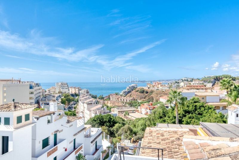 Foto c6a0bb41-e4da-4154-a60a-28515afb6b9d. Àtic amb aparcament piscina a Zona Centro Comercial Torrequebrada Benalmádena