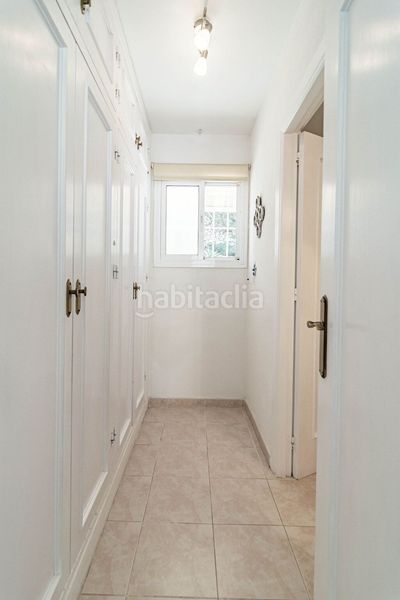 Foto a21aea01-a856-42fd-a3e4-d6c252dd370e. Xalet amb aparcament piscina a Calahonda Mijas