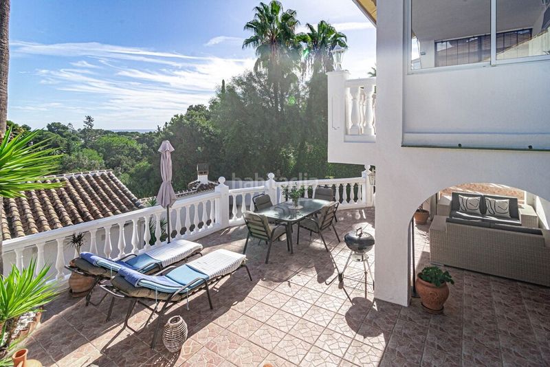 Foto a5e0530c-52e5-44cd-8855-9656ea2569c3. Xalet amb aparcament piscina a Calahonda Mijas