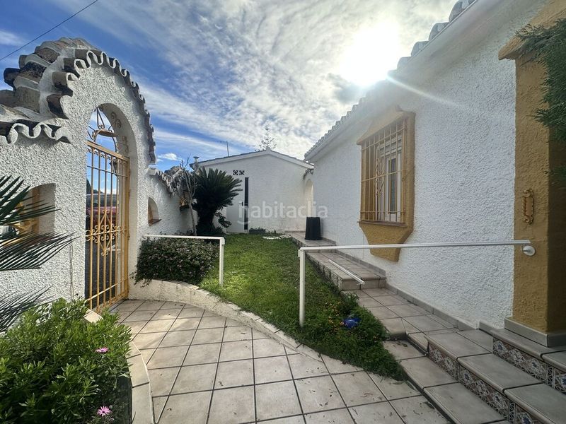 Foto b42d5699-6329-4e1a-80c9-defa9eb57a4f. Xalet amb aparcament piscina a Calahonda Mijas