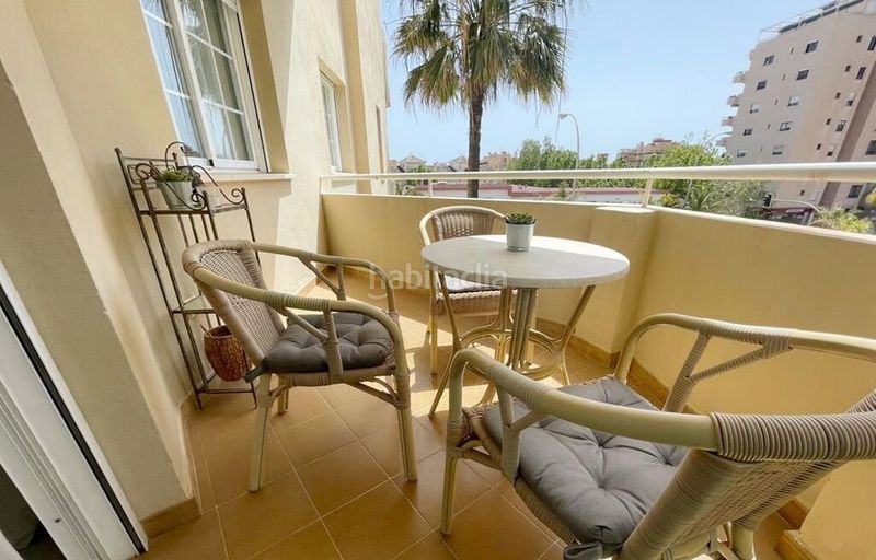 Foto 15ffa573-70af-4ef4-a569-856b3a09c291. Apartament amb aparcament piscina a Montemar Torremolinos