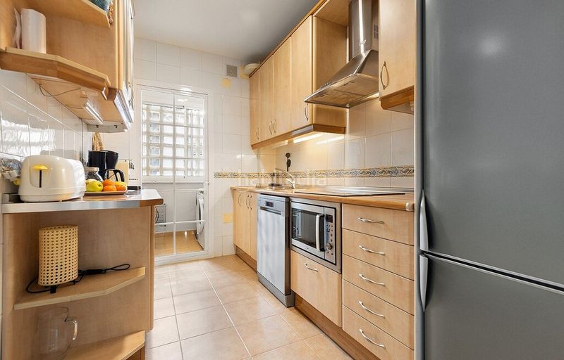 Foto 26b1b805-1657-46bb-9aea-300150874ef7. Apartament amb aparcament piscina a Montemar Torremolinos