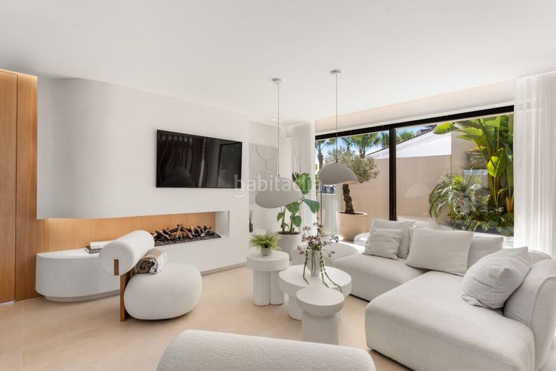 Foto de5aab76-be07-4220-aa8f-2d2e5fc32a6e. Xalet amb piscina a Las Brisas Marbella
