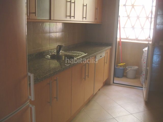 Foto 583b2467-60a4-4210-95f0-e13e3f68bfa6. Apartament amb calefacció aparcament piscina a Santa María Marbella