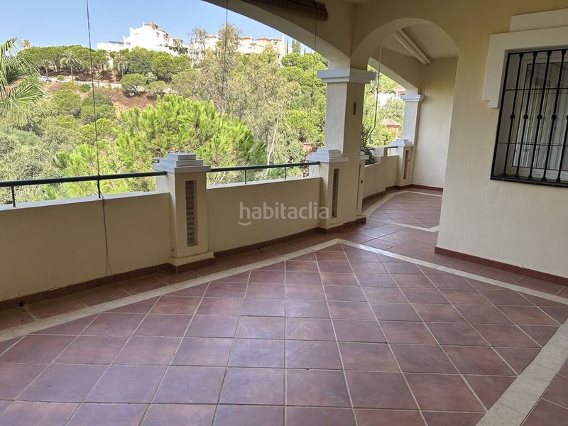 Foto 8902546e-7400-4bf1-aaad-83fe241fa014. Apartament amb calefacció aparcament piscina a Santa María Marbella