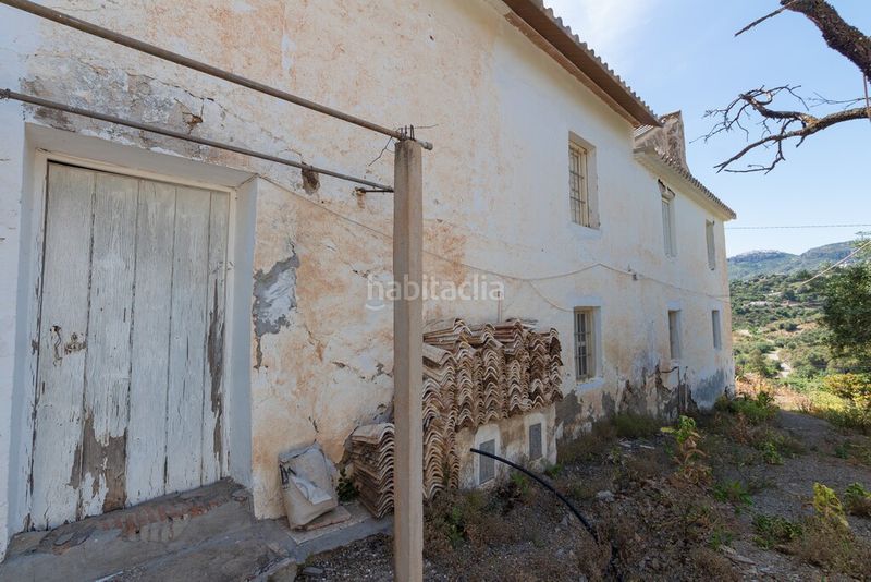 Foto 4452f300-42fc-49d1-ab38-cb859ec59580. Masia a Comares