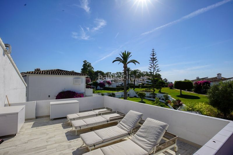 Foto 1b50cde5-f47a-4621-a89c-913cbc56674f. Xalet amb aparcament piscina a Centro Estepona