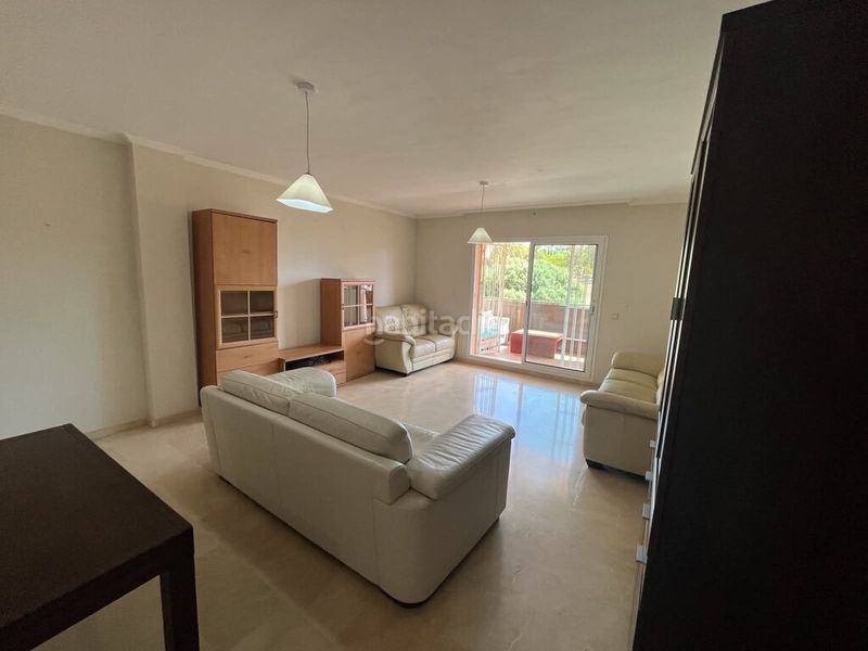 Foto a2ba4e18-3ff0-45b2-87e5-130b5fbe6773. Apartament amb aparcament piscina a Mijas golf Mijas