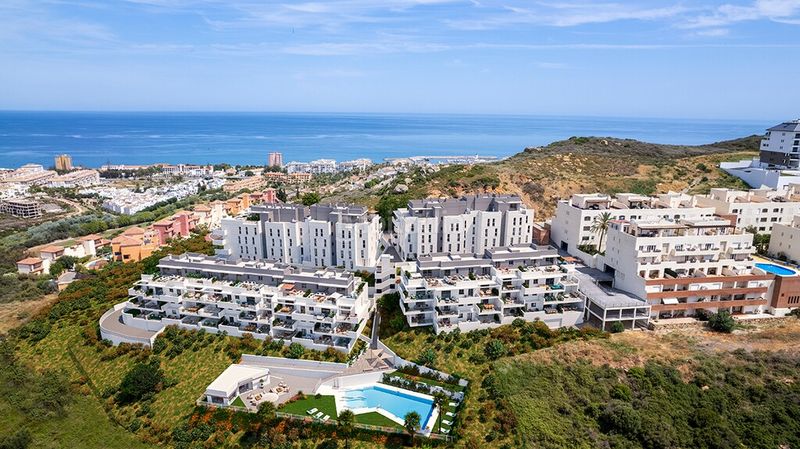 Foto 14cebfe7-ea7b-4acb-ab76-d8023a61a48c. Apartament amb aparcament piscina a Manilva pueblo Manilva