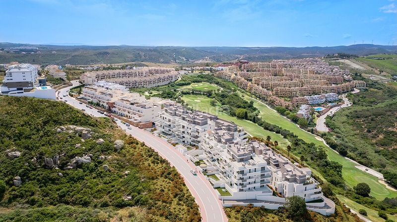 Foto 5ee3a8ef-21be-4f76-978b-f48bb6255410. Apartament amb aparcament piscina a Manilva pueblo Manilva