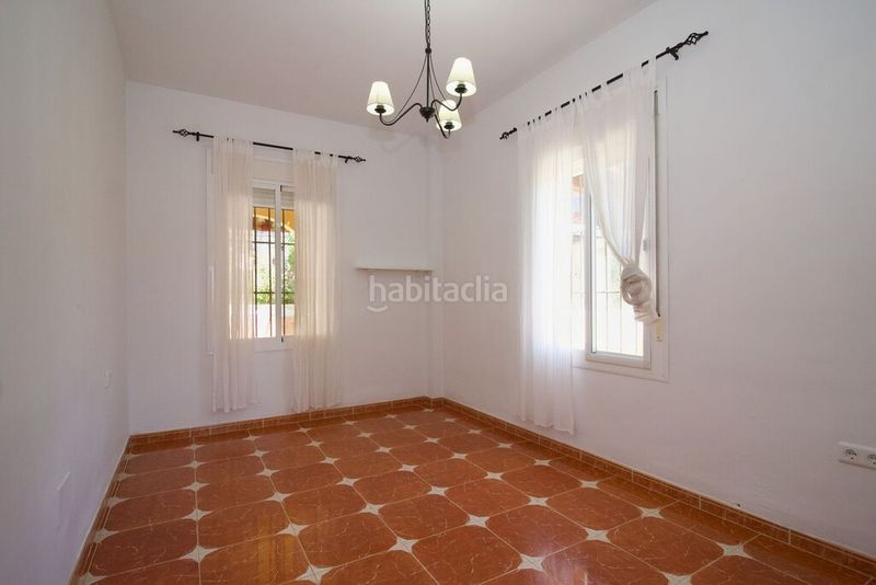 Foto e0ef7ac5-8052-4b1e-a8d1-e3a44346ab9a. Xalet amb aparcament piscina a Coín