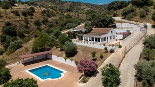 Masia a Monda