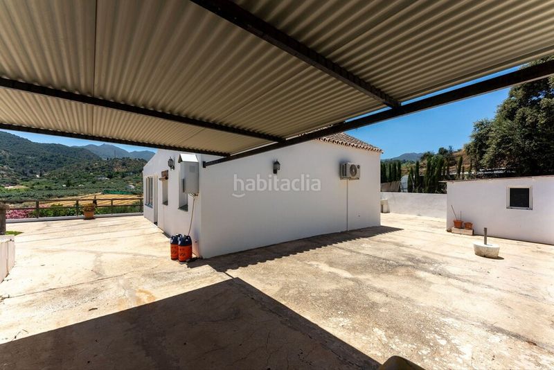 Foto af98e27e-409c-4345-8a87-1fa3a6255b2e. Masia amb aparcament piscina a Monda