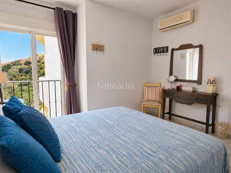 Foto 0b295381-75ca-49ff-af05-6e3d4ac624af. Apartament amb aparcament piscina a Calahonda Mijas