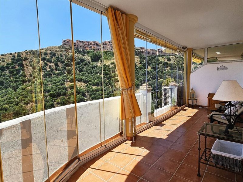 Foto 54d78764-5b8b-4527-80db-6f0bff5fa830. Apartament amb aparcament piscina a Calahonda Mijas