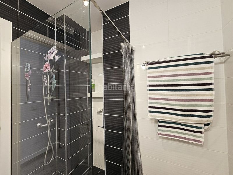 Foto 85872fe9-edfe-4fab-aa0e-c84912a9be33. Apartament amb aparcament piscina a Calahonda Mijas