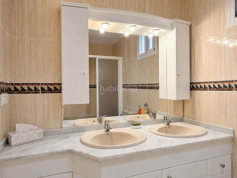 Foto c1475481-f763-4894-b029-de3fe12b9327. Apartament amb aparcament piscina a Calahonda Mijas