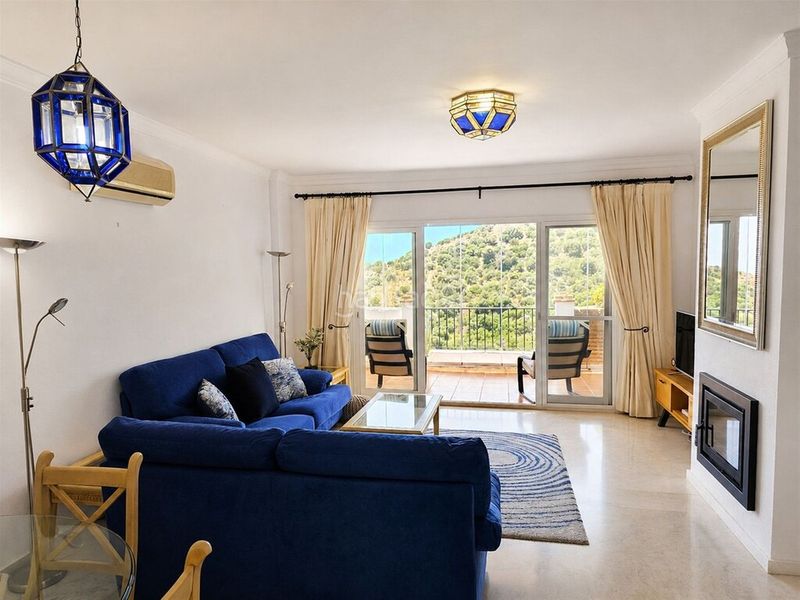Foto d2b63674-f60e-4d8c-85de-58c74b289efe. Apartament amb aparcament piscina a Calahonda Mijas