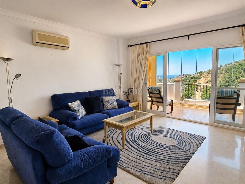 Foto ef241cd1-1054-4d44-a7c4-27738876d24a. Apartament amb aparcament piscina a Calahonda Mijas