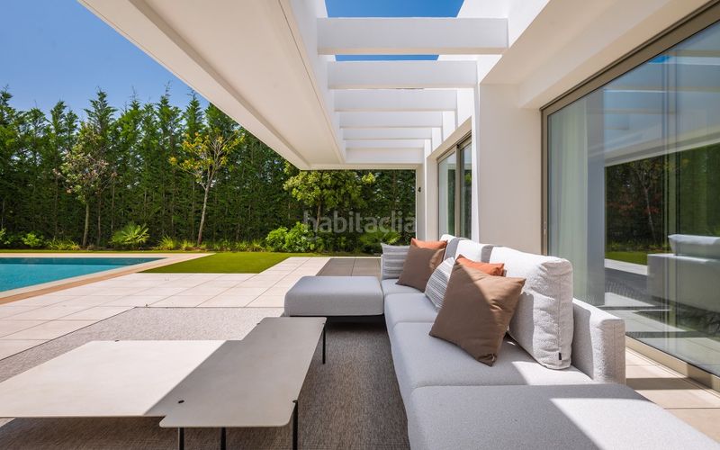 Foto 3ed233a6-a084-4e05-bd89-aff675e20f49. Chalet en Parque Central Estepona