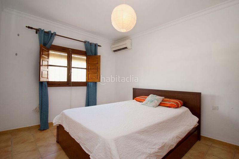 Foto 0abdf2ac-b8f4-414d-89c2-cb26b5ec686d. Xalet amb aparcament piscina a Álora