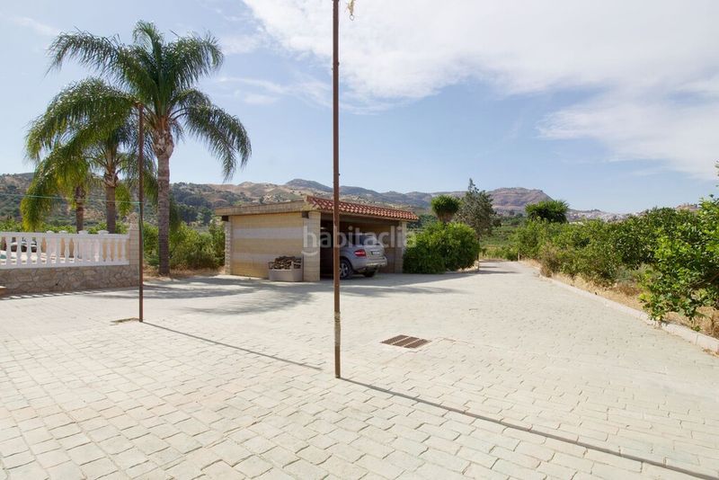 Foto e57782ce-09f8-4e82-9371-3ce3aa2e9b17. Xalet amb aparcament piscina a Álora