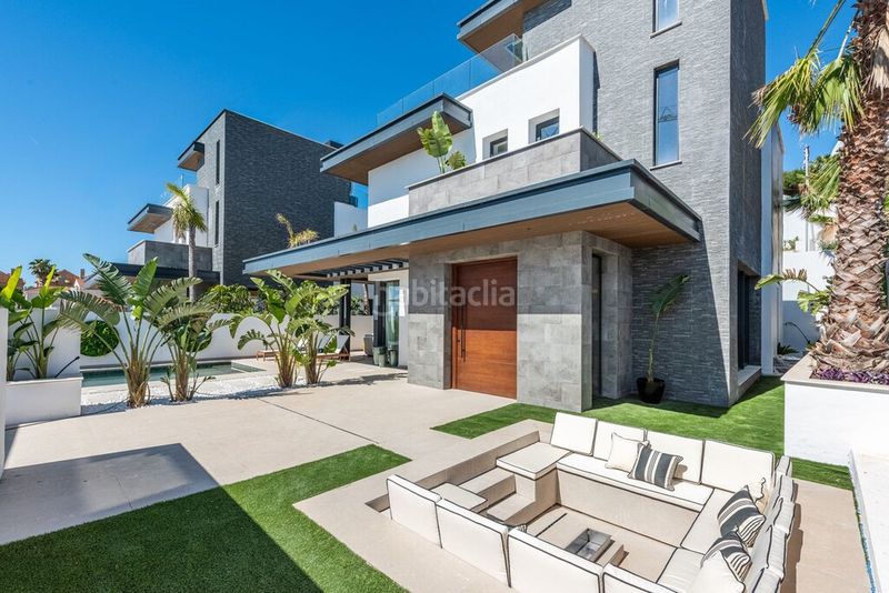 Foto 5c97d92d-030b-424d-bab2-c0212c7ad827. Chalet en Riviera del Sol Mijas