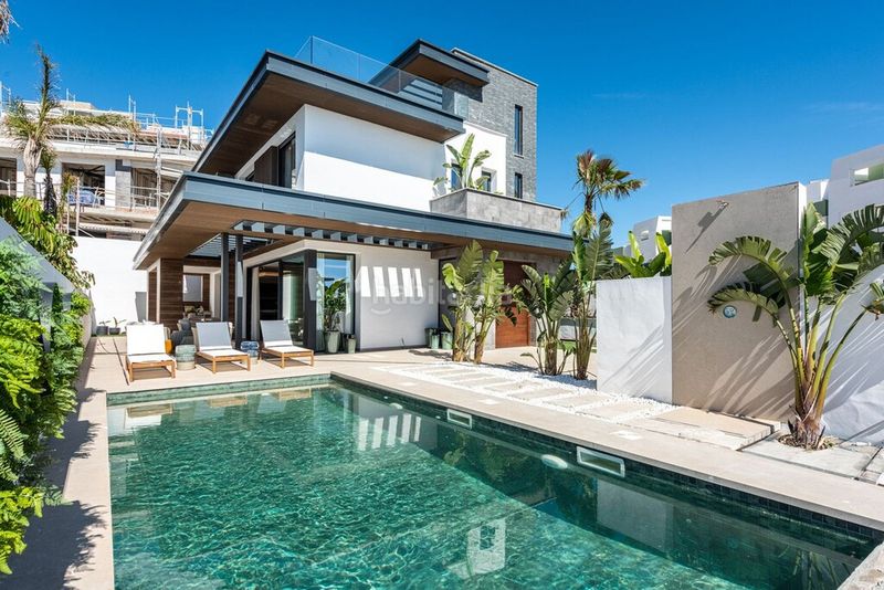 Foto f237d89e-bac4-45a0-b01d-e91254d1b683. Chalet en Riviera del Sol Mijas