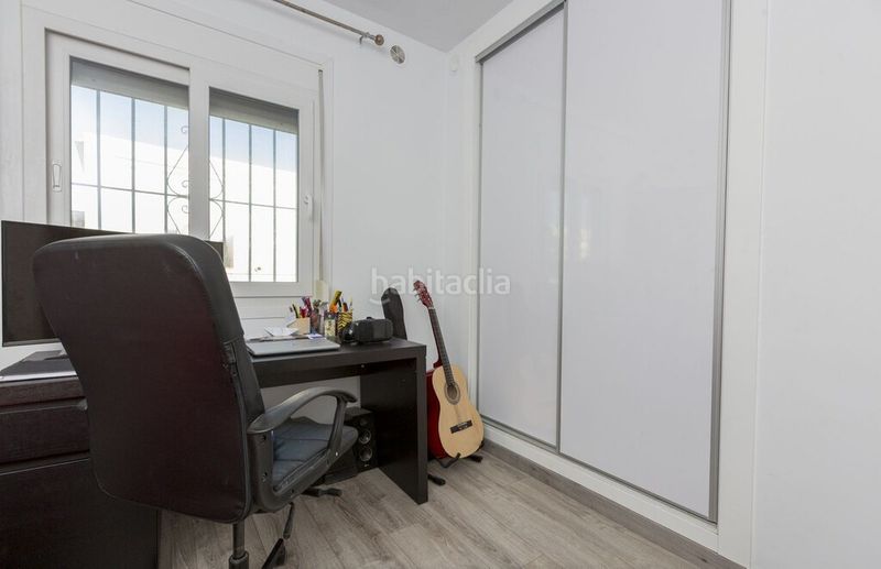 Foto 206caadb-b891-49f4-8fda-03d182d76319. Chalet with parking pool in El Faro de Calaburra - Chaparral Mijas