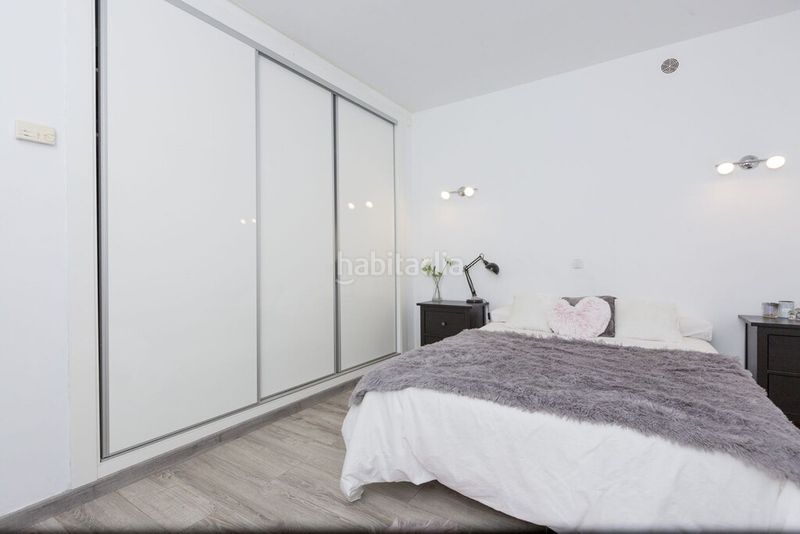 Foto f4e72677-452d-4071-aed0-0c52dec9dc34. Chalet with parking pool in El Faro de Calaburra - Chaparral Mijas