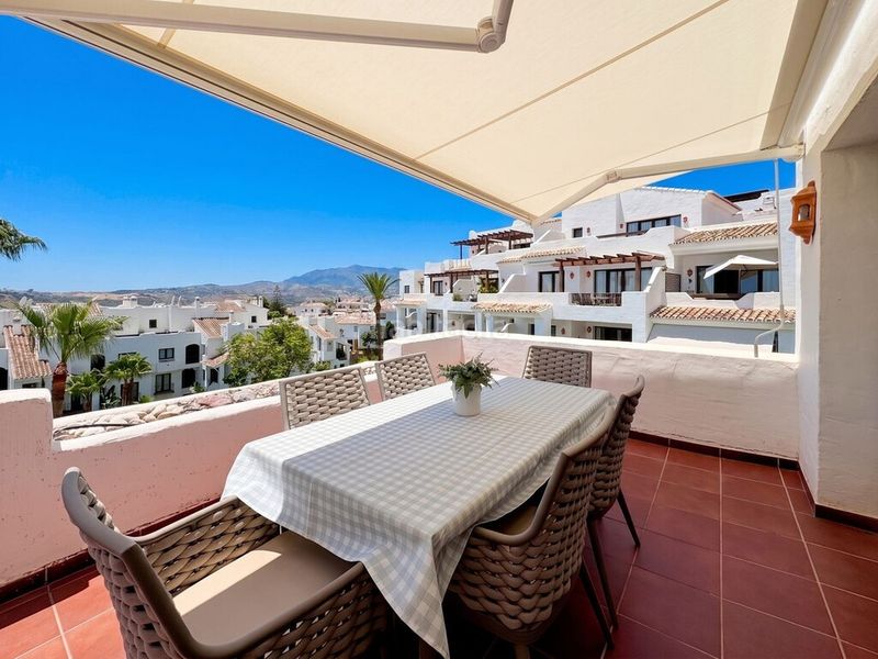 Foto 2cafe9c7-f163-425e-ba86-456d449b78cb. Dúplex amb aparcament piscina a Mijas golf Mijas