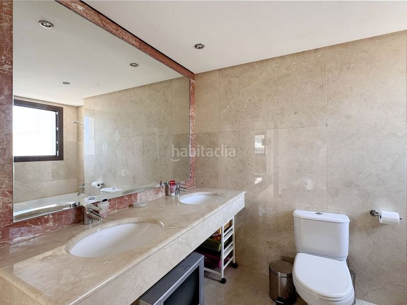 Foto 56b4568c-3069-4655-b966-19ca121a95ba. Dúplex amb aparcament piscina a Mijas golf Mijas