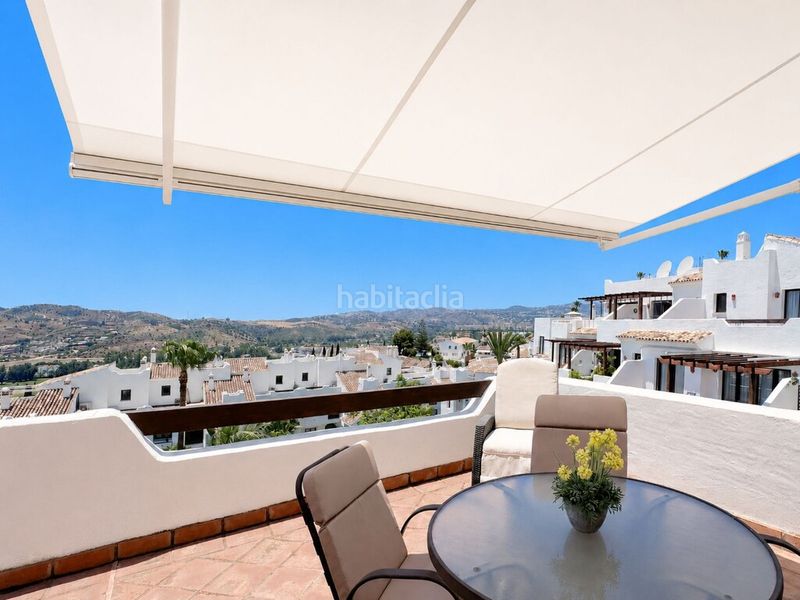 Foto c8b2f1fa-8f64-4c9d-b57c-d068ef426b47. Dúplex amb aparcament piscina a Mijas golf Mijas