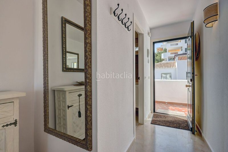 Foto f1e849ab-d685-4b2d-9728-7130952f78b7. Àtic amb aparcament piscina a Zona Centro Comercial Torrequebrada Benalmádena