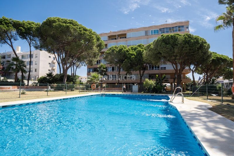 Foto 9e294b00-3c0f-4ef8-9bab-ef230ff9949e. Apartament amb aparcament piscina a Calahonda Mijas