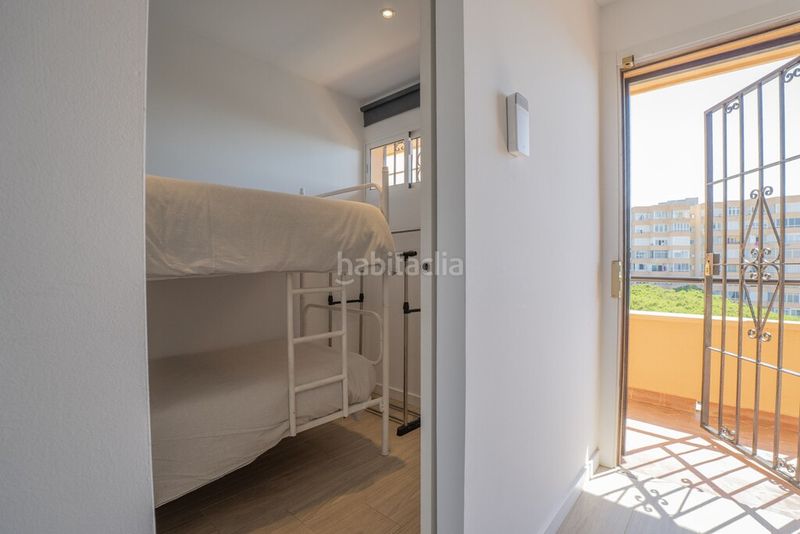 Foto a84af85e-bf5b-4dc9-8fad-4bd9210f65b3. Apartament amb aparcament piscina a Calahonda Mijas