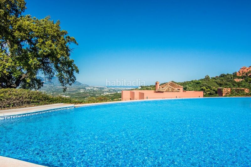Foto cf3aa04c-c78d-4d2e-9ac0-cce67d3cac7e. Apartament amb aparcament piscina a La Mairena Ojén