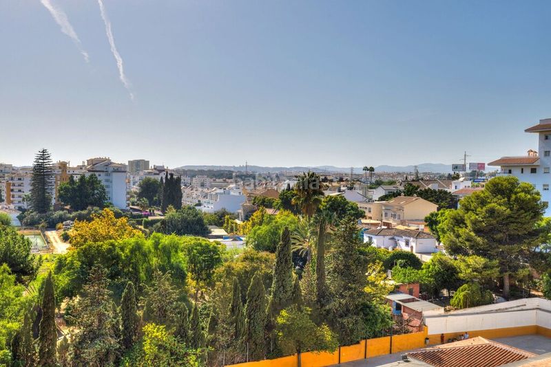 Foto b1184848-6804-4e50-9d55-adffa14656a6. Apartament amb aparcament a Los Boliches Fuengirola