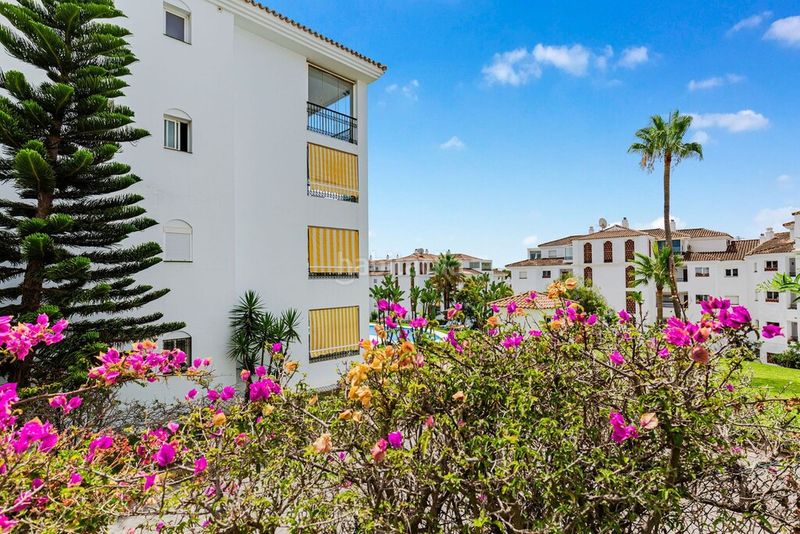 Foto 63f0122c-080c-442c-96e8-d033f74619e5. Apartament amb aparcament piscina a Mijas pueblo Mijas