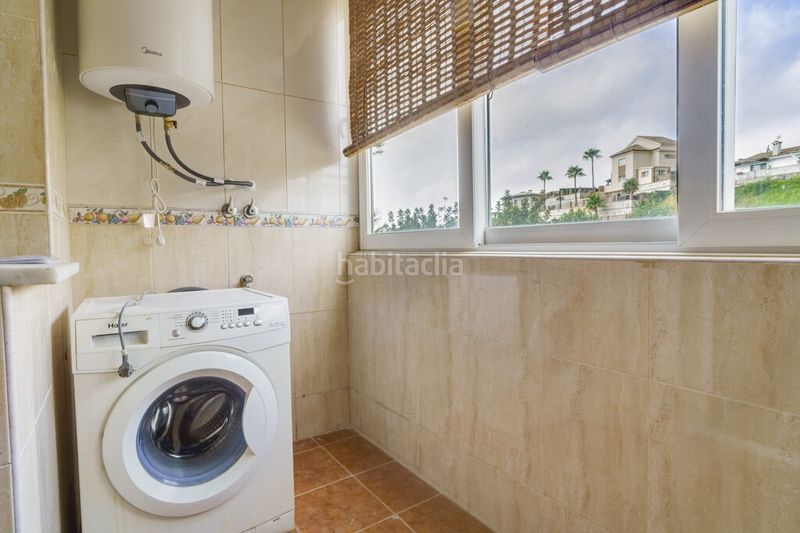 Foto 5f848216-0078-4d70-b00f-df0160db1b95. Xalet amb aparcament piscina a Torreblanca del Sol Fuengirola