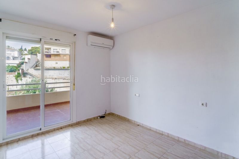 Foto eac28129-9086-41e0-8b6b-995605d21f9b. Xalet amb aparcament piscina a Torreblanca del Sol Fuengirola