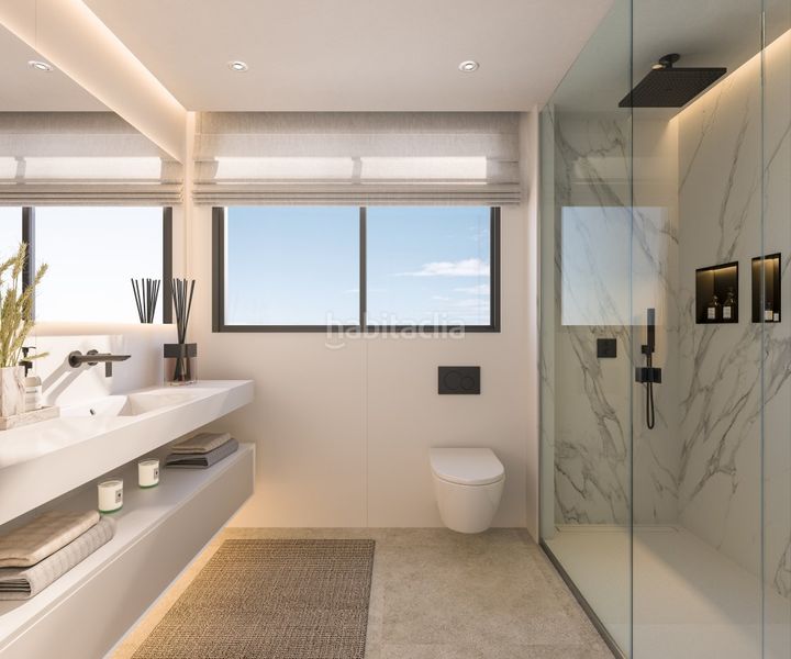 Foto a392fc48-7a75-4a4e-8f2b-71e726e90c15. Apartament amb aparcament piscina a Centro ciudad Fuengirola