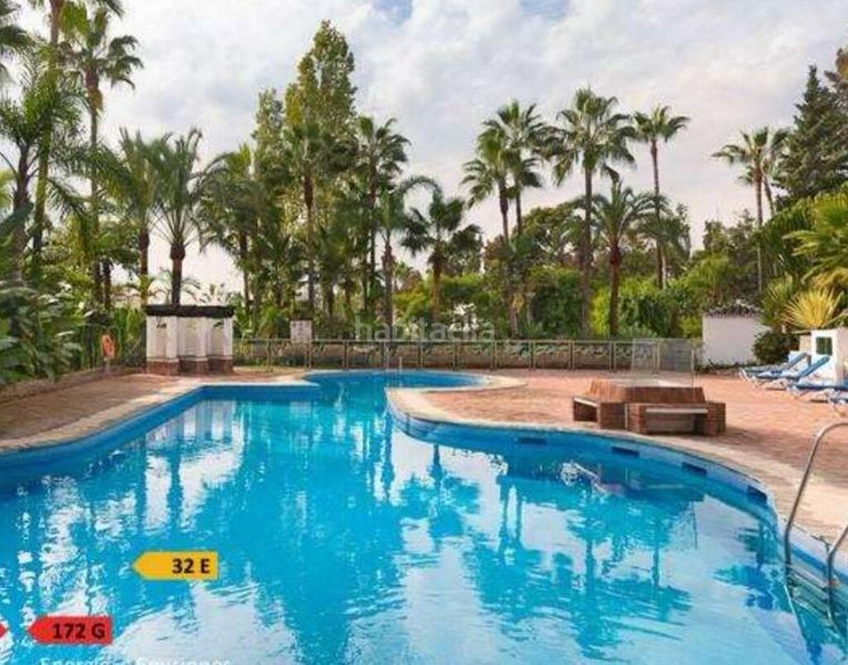 Foto 744a0ee9-b4cd-4cd7-b544-808535d7aa6a. Apartament amb piscina a reserva de Marbella Marbella